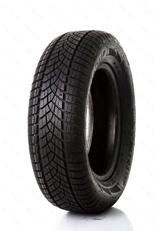 Goodyear UltraGrip Performance Gen-1 235/45R17 97V