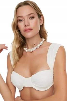 TRENDYOL GÓRA OD BIKINI DAMSKA BIAŁA Z FISZBINAMI 38 5BA