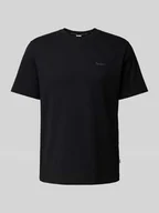 Koszulki męskie - T-shirt z wyhaftowanym logo model ‘Connor’ - miniaturka - grafika 1