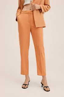 Spodnie damskie - Mango spodnie Tempo damskie kolor pomarańczowy proste medium waist - grafika 1