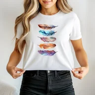 Koszulki i topy damskie - Koszulka biała z nadrukiem z kolorowymi piórkami c166 - miniaturka - grafika 1