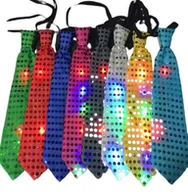 Dodatki do strojów karnawałowych - KRAWAT ŚWIECĄCY Z CEKINAMI - miniaturka - grafika 1