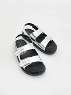 Buty dla dziewczynek - Reserved - Sandały z metalicznym efektem - srebrny - miniaturka - grafika 1