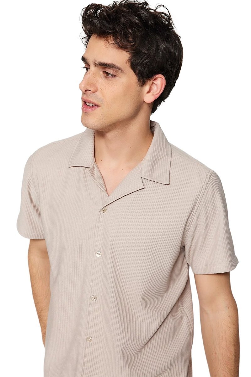TRENDYOL MAN KOSZULA MĘSKA BEŻOWA KRÓTKI RĘKAW Z PASKOWANĄ FAKTURĄ XXL 5DA