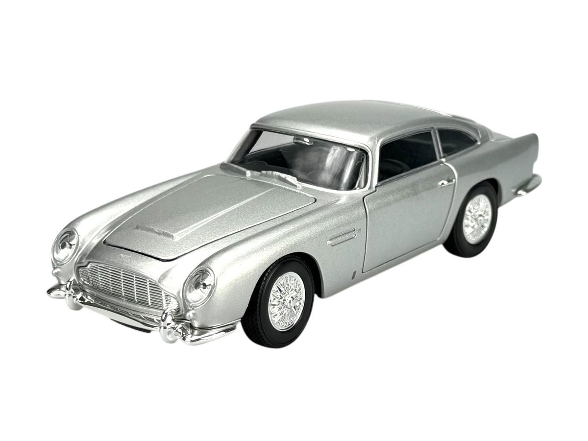 WELLY 1964 ASTON MARTIN DB5 SREBRNY 1:24 SAMOCHÓD NOWY METALOWY MODEL