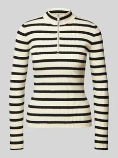 Sweter z dzianiny z golfem model ‘Alison’ - Swetry damskie - miniaturka - grafika 1