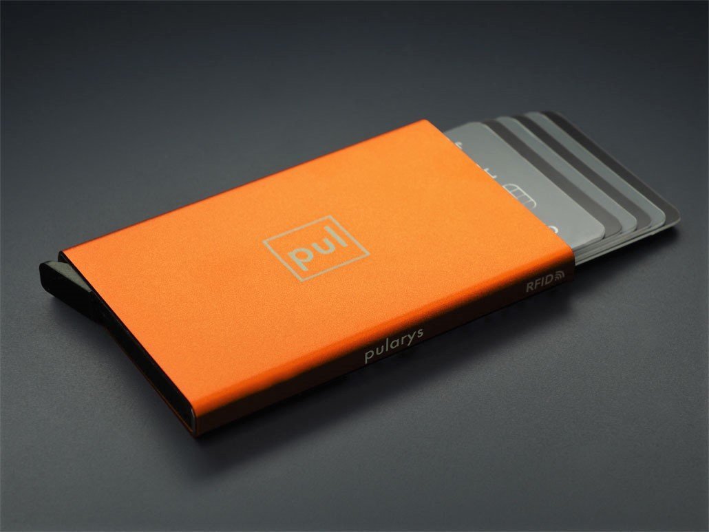 Etui na wizytówki i karty