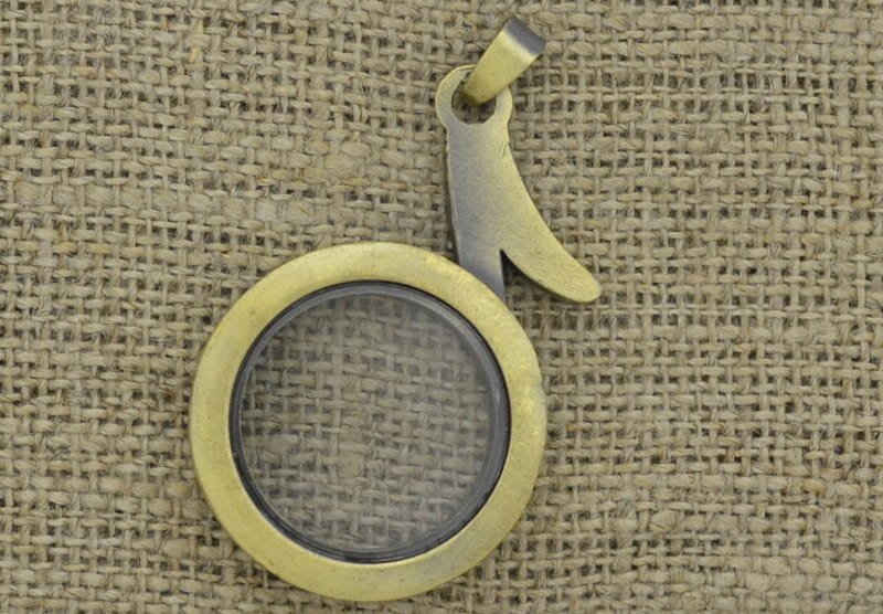 [11323] Sekretnik na charmsy nutka w kolorze brązu