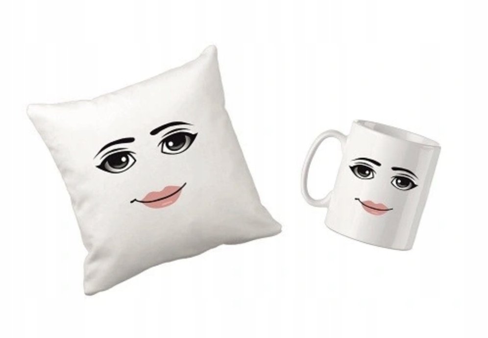 ZESTAW PODUSZKA + KUBEK PREZENT DLA DZIECKA ROBLOX WOMAN FACE WOMEN + IMIĘ