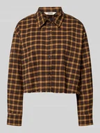 Koszule damskie - Bluzka koszulowa krótka ze wzorem w kratę model ‘CAT LIFE’ - miniaturka - grafika 1