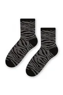 Skarpetki damskie - Bawełniane skarpetki damskie w pręgi z błyszczącą nitką Art. 066 - miniaturka - grafika 1