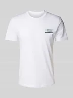 Koszulki męskie - T-shirt o kroju regular fit z dużym napisem z logo - miniaturka - grafika 1