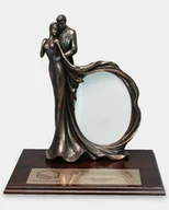 Ramki na zdjęcia - Ramka na Zdjęcie Ślubne z Figurą Zakochanych na Tablo z Dedykacją - miniaturka - grafika 1