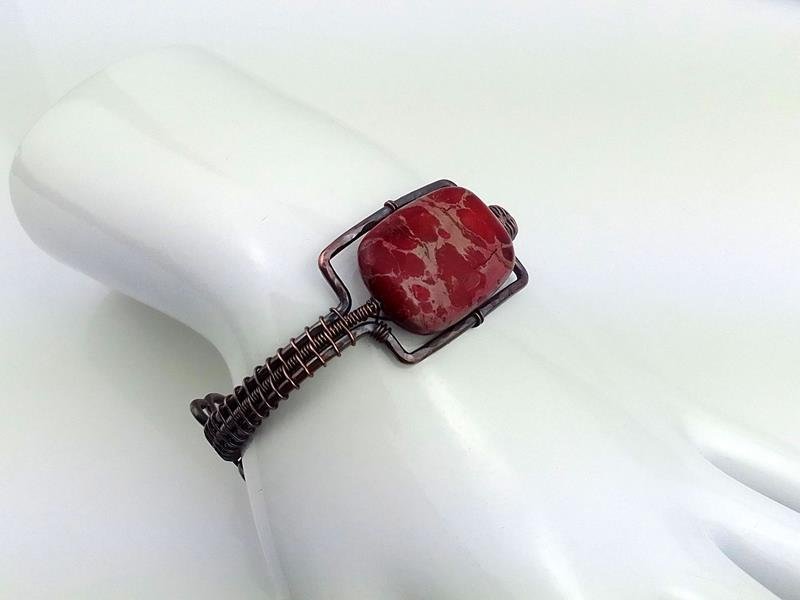 Damska bransoletka miedziana z jaspisem cesarskim, obwód 17 cm - regulowany, waga 18 gram, rękodzieło