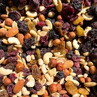 Bakalie - MIESZANKA STUDENCKA 1kg Orzechy bakalie naturalna - miniaturka - grafika 1