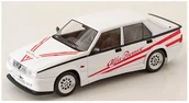 Samochody i pojazdy dla dzieci - Mcg Alfa Romeo 75 Turbo Evoluzione 1987 Whi 1:18 18430 - miniaturka - grafika 1