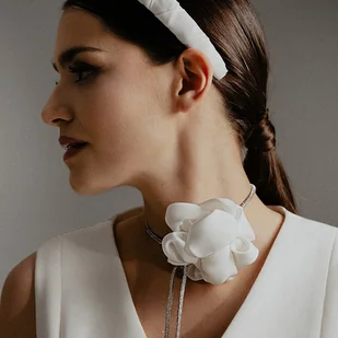 Choker white rose - Naszyjniki - miniaturka - grafika 1