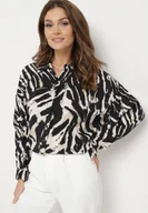 Koszule damskie - Czarna Wiskozowa Koszula Oversize z Długim Rękawem i Nadrukiem z Paskami Biwina - miniaturka - grafika 1