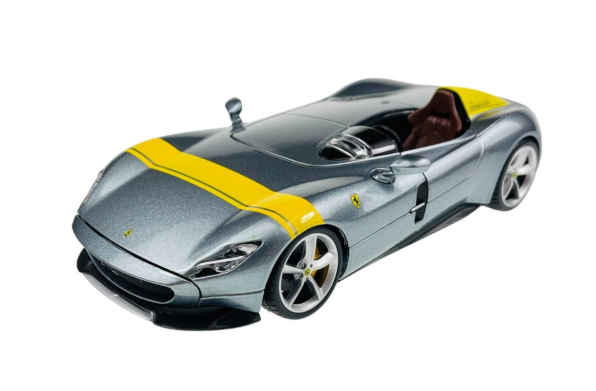 BBURAGO FERRARI MONZA SP1 SREBRNY 1:24 26027