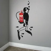 Pomoce naukowe - Nurek z rybkami - miniaturka - grafika 1