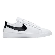 Półbuty damskie - Nike Blazer Low - miniaturka - grafika 1