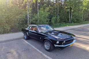 Jazda Fordem Mustang z 1969 r. ulicami miasta - Białystok - Czasopisma - miniaturka - grafika 1