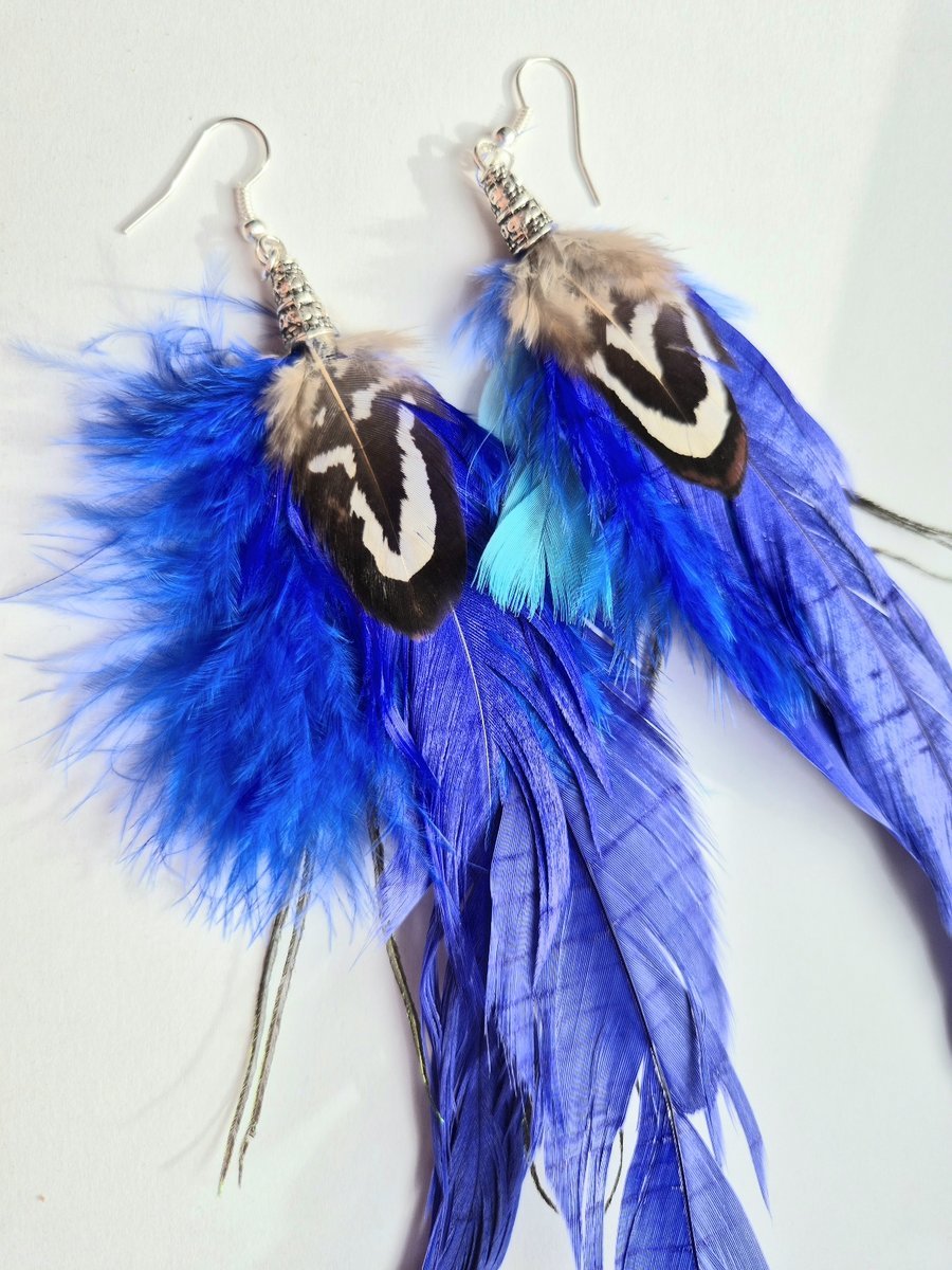 Kolczyki chabrowe długie pióra