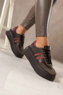 Czekoladowe sneakersy skórzane damskie buty sportowe na platformie z rudymi wstawkami sznurowane PRODUKT POLSKI Casu M8931H89 - Półbuty damskie - miniaturka - grafika 1