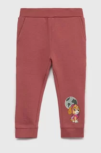 Spodnie i spodenki dla dziewczynek - Name it spodnie dresowe dziecięce psi patrol kolor różowy z nadrukiem - Name It - grafika 1