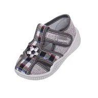 Kapcie damskie - Chłopiece kapcie w kratkę z nadrukiem piłki szare - miniaturka - grafika 1