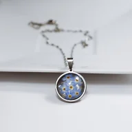 Naszyjniki - Naszyjnik z kwiatami niezapominajki - miniaturka - grafika 1