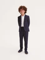 Spodnie i spodenki dla chłopców - Reserved - Garniturowe spodnie w kratę - granatowy - miniaturka - grafika 1
