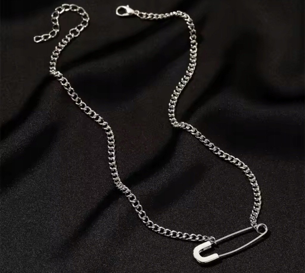 Naszyjnik wisiorek Agrafka srebrna prezent