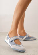 Trampki damskie - Niebieskie Tenisówki Typu Sneakeriny Ozdobione Napisem Emirinne - miniaturka - grafika 1