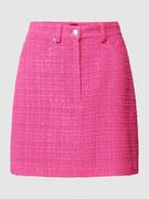 Spódnice - Spódnica mini z fakturowanym wzorem model ‘Rusilata’ - miniaturka - grafika 1
