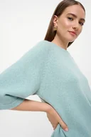 Swetry damskie - Miętowy sweter z rękawem do łokcia - Greenpoint - miniaturka - grafika 1
