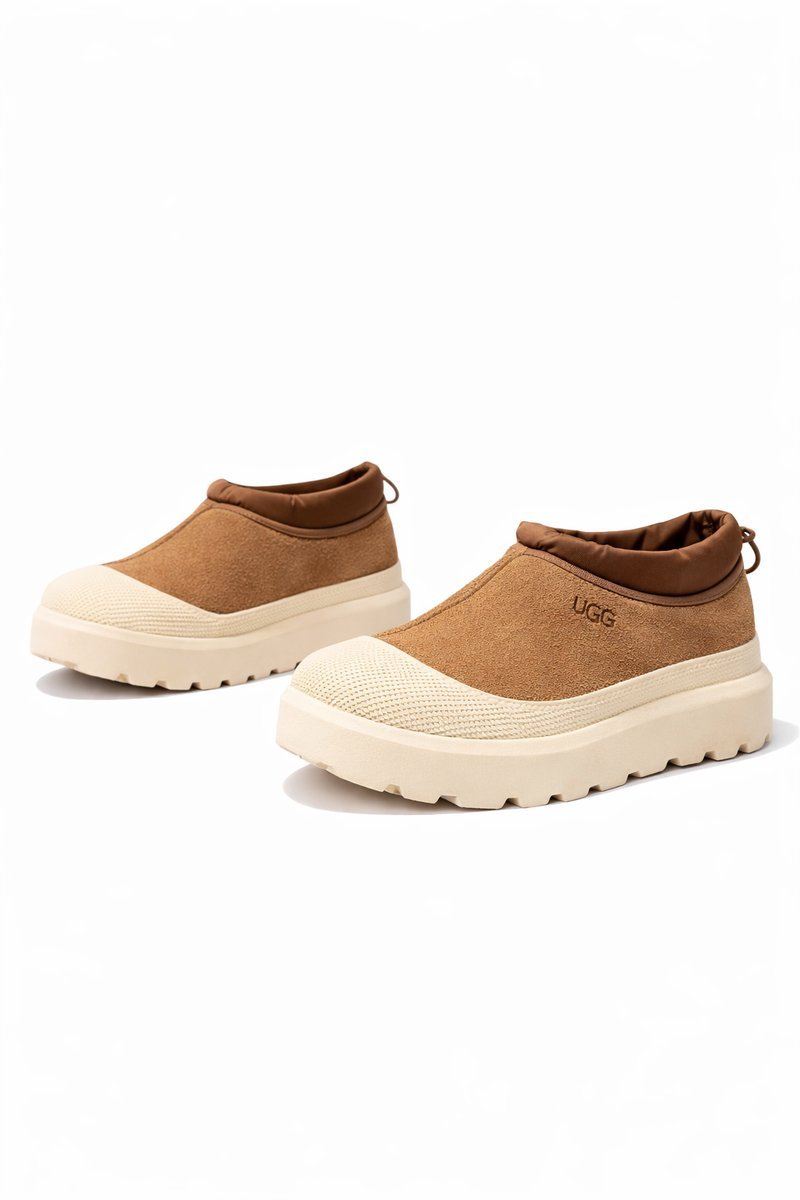 UGG NISKIE ŚNIEGOWCE ZAMSZOWE BRĄZOWE Z OZDOBNYM SZWEM 43 1I2A