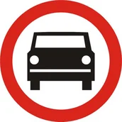 Wyposażenie miejsc publicznych - Znak drogowy zakazu B-3 Zakaz wjazdu pojazdów silnikowych, z wyjątkiem motocykli jednośladowych - miniaturka - grafika 1