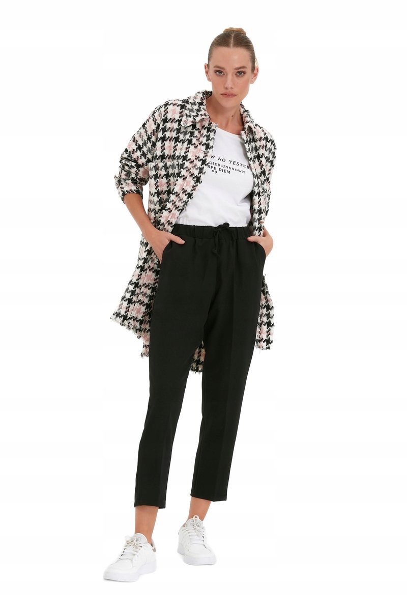 TRENDYOL CZARNE SPODNIE CASUAL Z WIĄZANIEM W PASIE 34 OPA