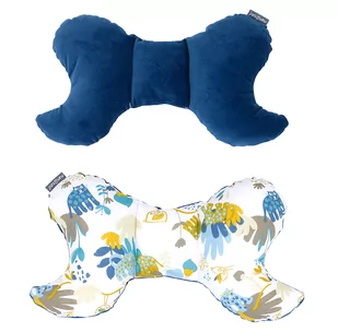 MAMO-TATO Poduszka antywstrząsowa motylek VELVET PREMIUM Sawanna niebieska / granatowy - Kołdry i poduszki dla dzieci - miniaturka - grafika 1