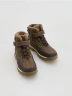 Buty dla chłopców - Reserved - Buty trekkingowe za kostkę - brązowy - miniaturka - grafika 1