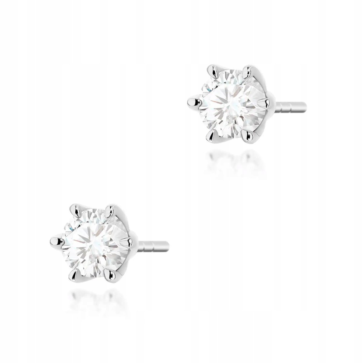 Kolczyki z białego złota próby 585 okrągłe białe diamenty 0.40ct 1.1g
