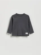 Bluzki dla chłopców - Reserved - Bawełniany longsleeve - ciemnoszary - miniaturka - grafika 1