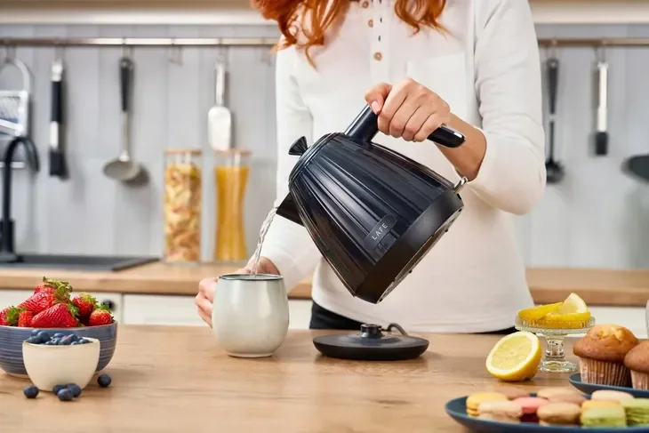 Czajnik Elektryczny Bezprzewodowy 1,7l 2200w Czarny Mocny Z Filtrem Do Wody