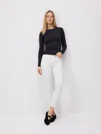 Spodnie damskie - Reserved - Jeansy slim fit ze średnim stanem - złamana biel - miniaturka - grafika 1