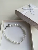 Bransoletki - BRANSOLETKA PERŁY Z KRZYŻYKIEM CYRKONIE SREBRNY - miniaturka - grafika 1