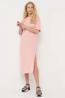 Sukienki - Armani Exchange sukienka kolor różowy maxi oversize - miniaturka - grafika 1