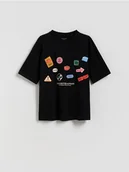 Koszulki dla chłopców - Reserved - Bawełniany t-shirt z nadrukiem - czarny - miniaturka - grafika 1