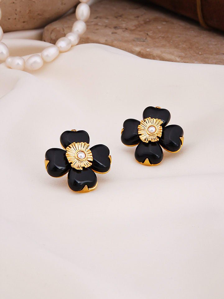 Pierres de Jade Pozłacane kolczyki-wkrętki z perłami i onyksami