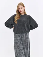 Bluzy damskie - Bluza damska z błyszczącą nitką - miniaturka - grafika 1